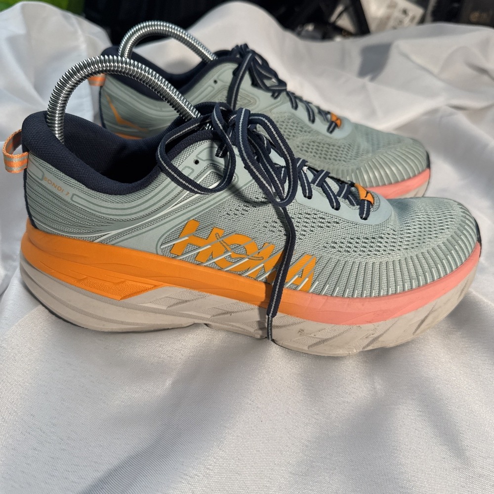 Hoka One One Women's Bondi 7 Running Shoes Size 10